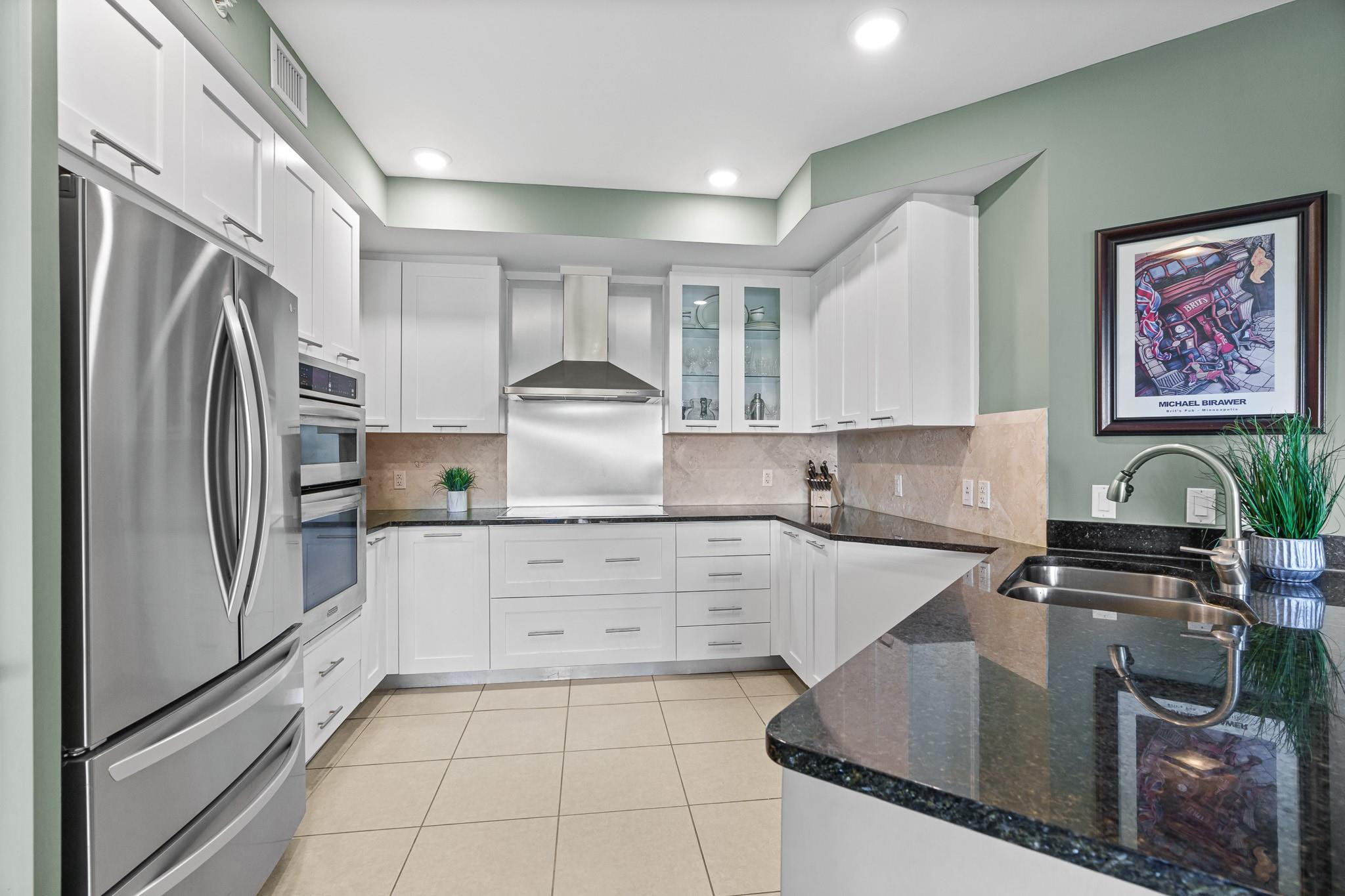 2401 N Ocean Blvd 501