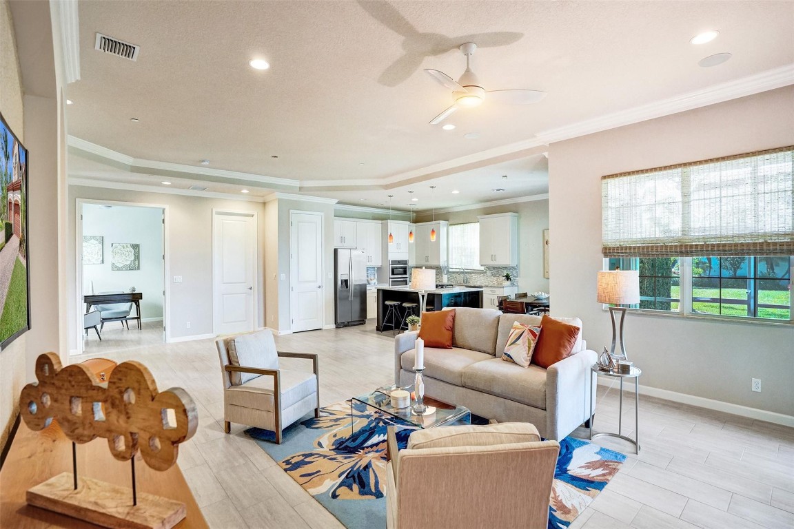 163 Tresana Blvd 119