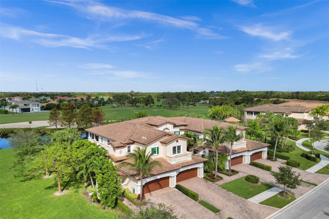 163 Tresana Blvd 119