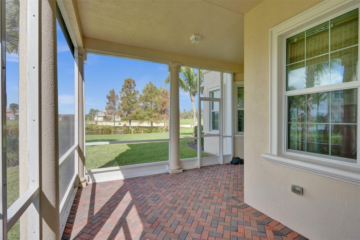 163 Tresana Blvd 119