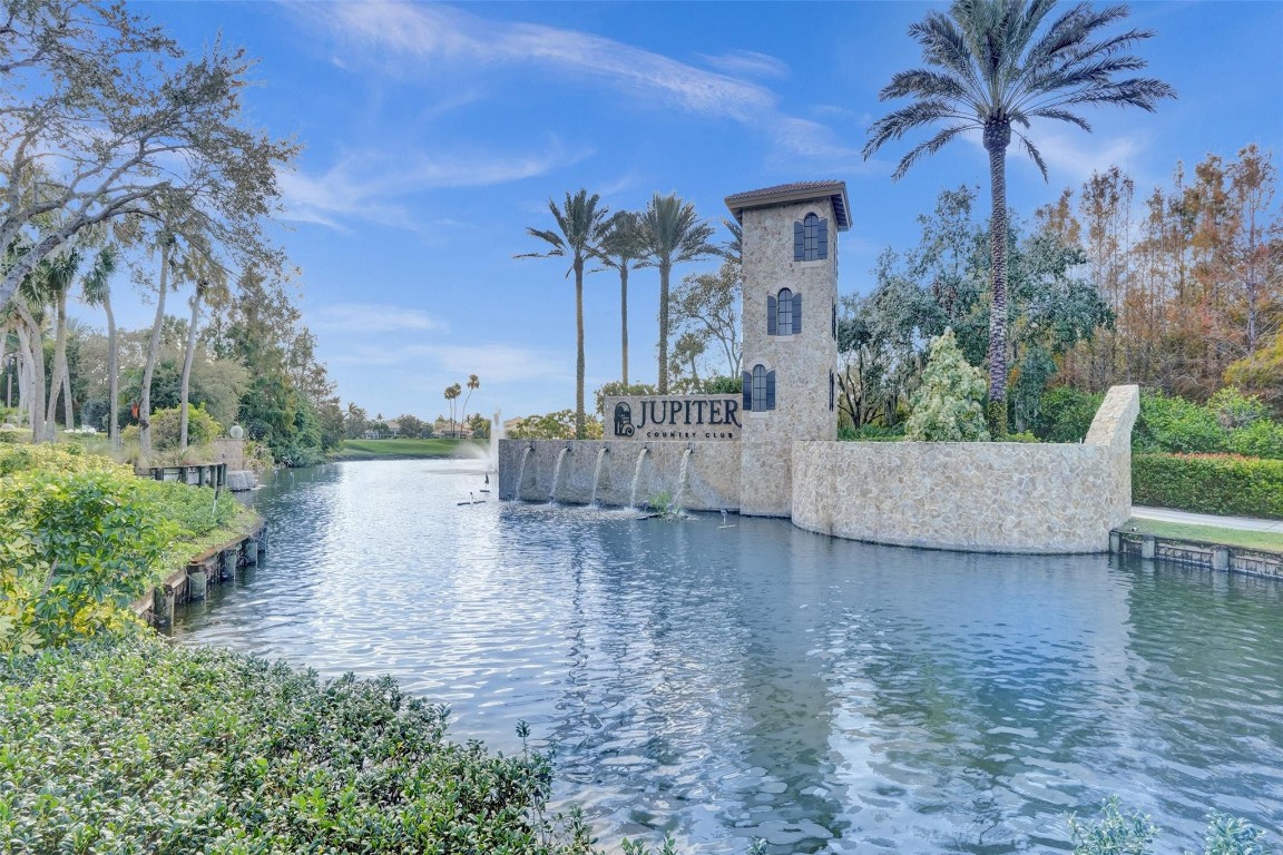 163 Tresana Blvd 119