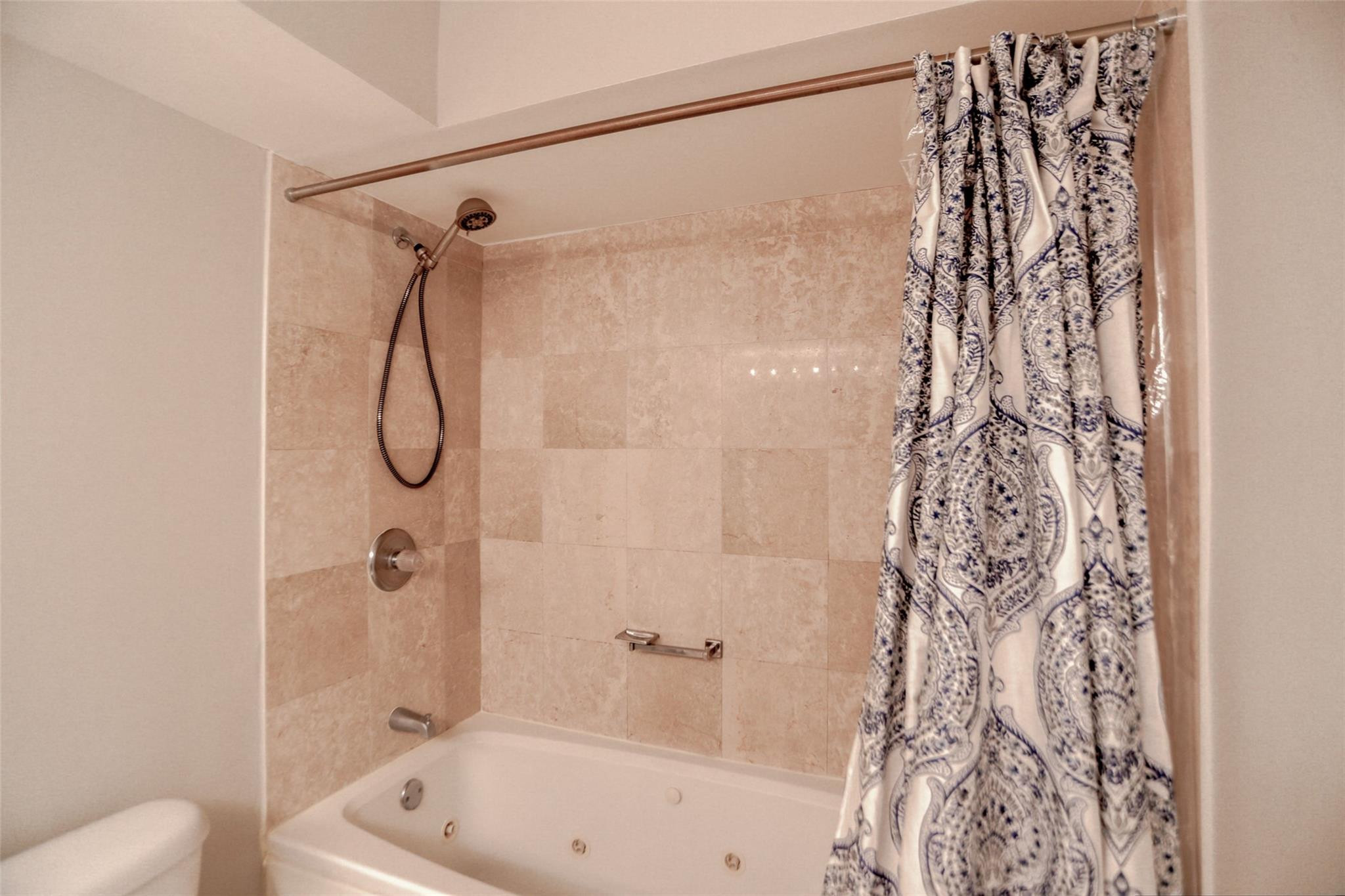 5900 E Collins Ave 406