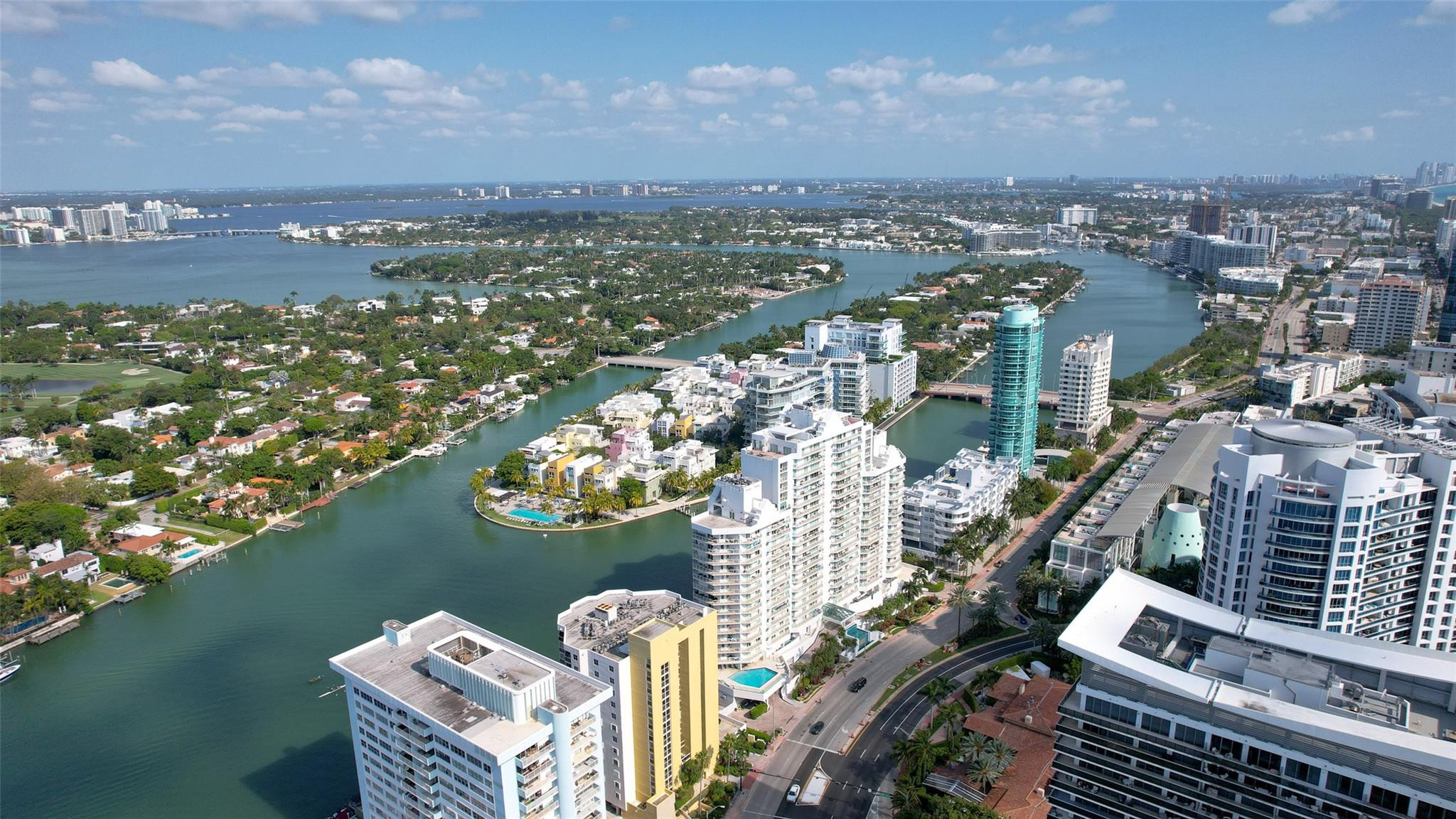 5900 E Collins Ave 406