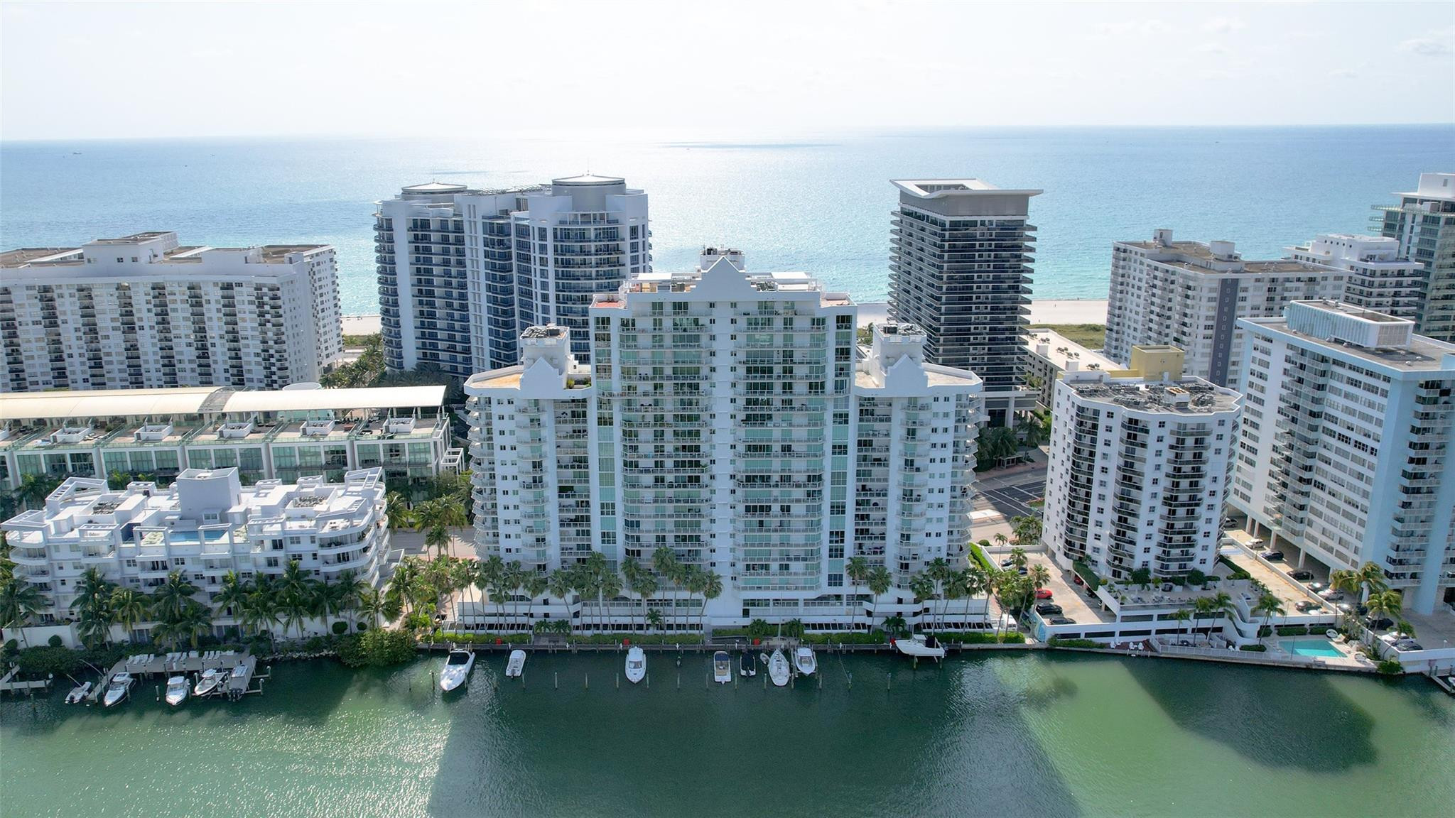 5900 E Collins Ave 406