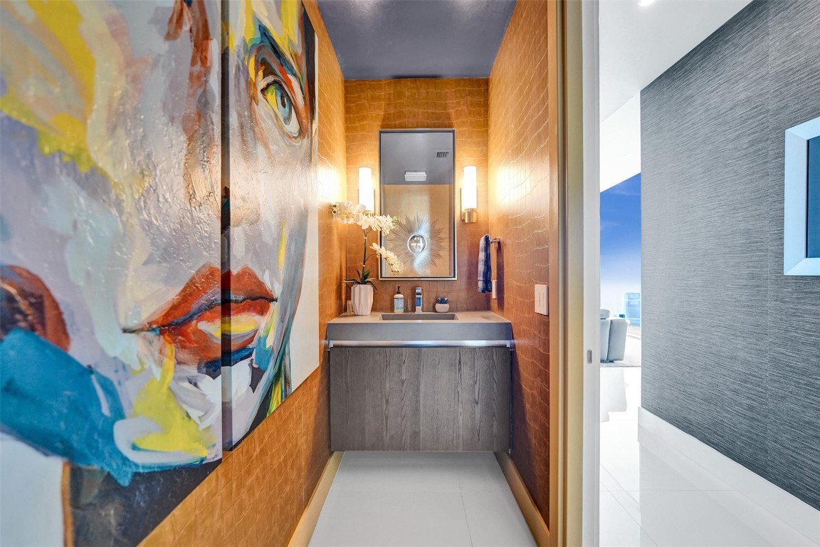 920 Intracoastal Dr 903