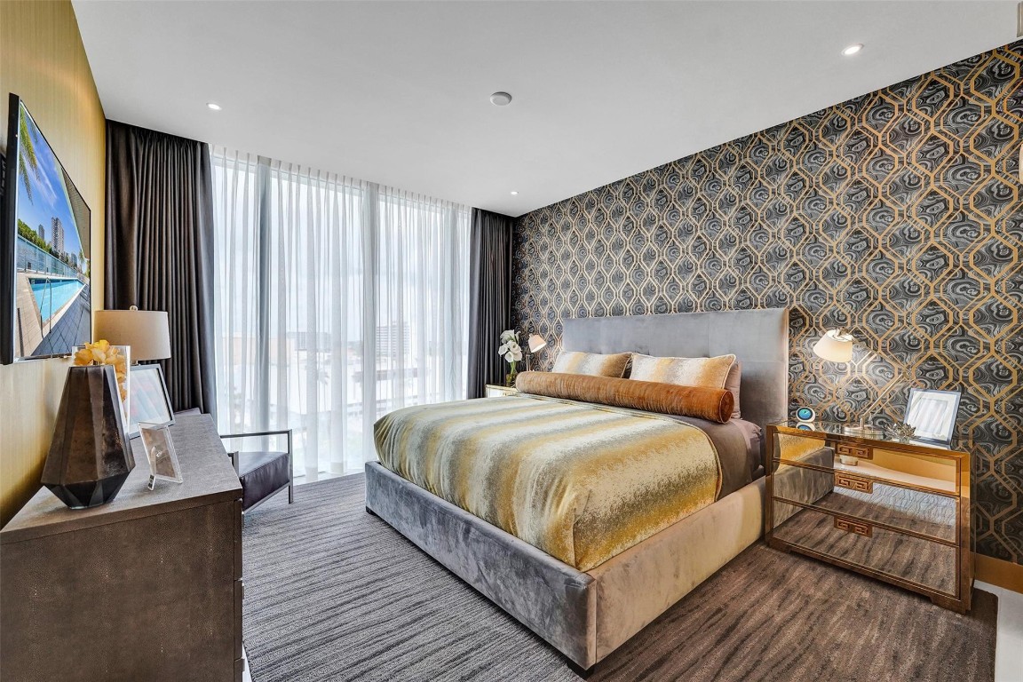 920 Intracoastal Dr 903