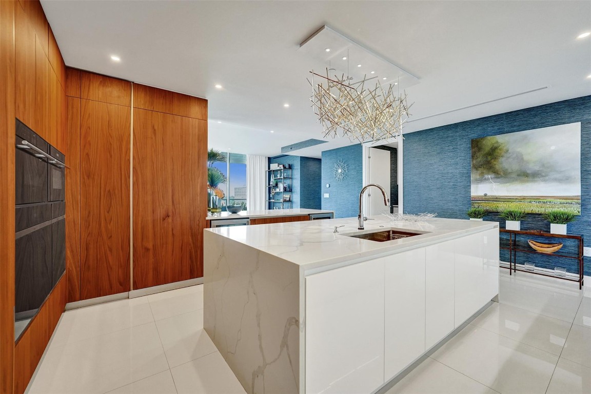 920 Intracoastal Dr 903