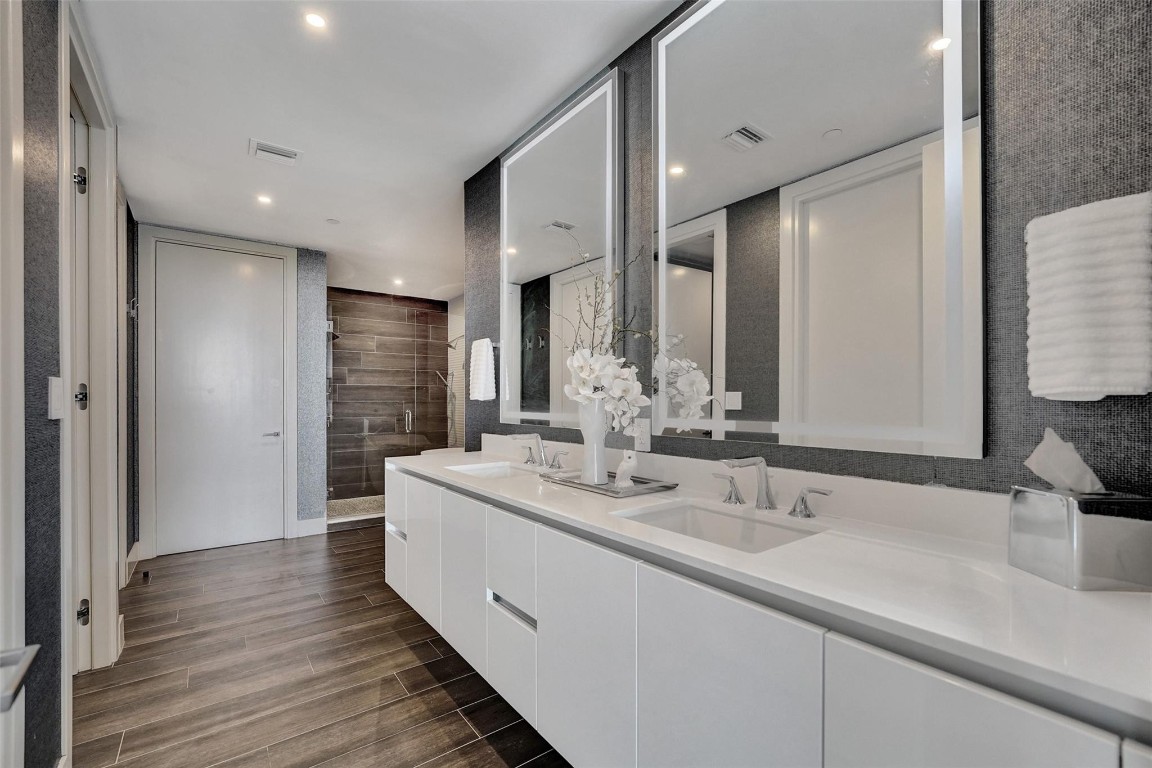 920 Intracoastal Dr 903