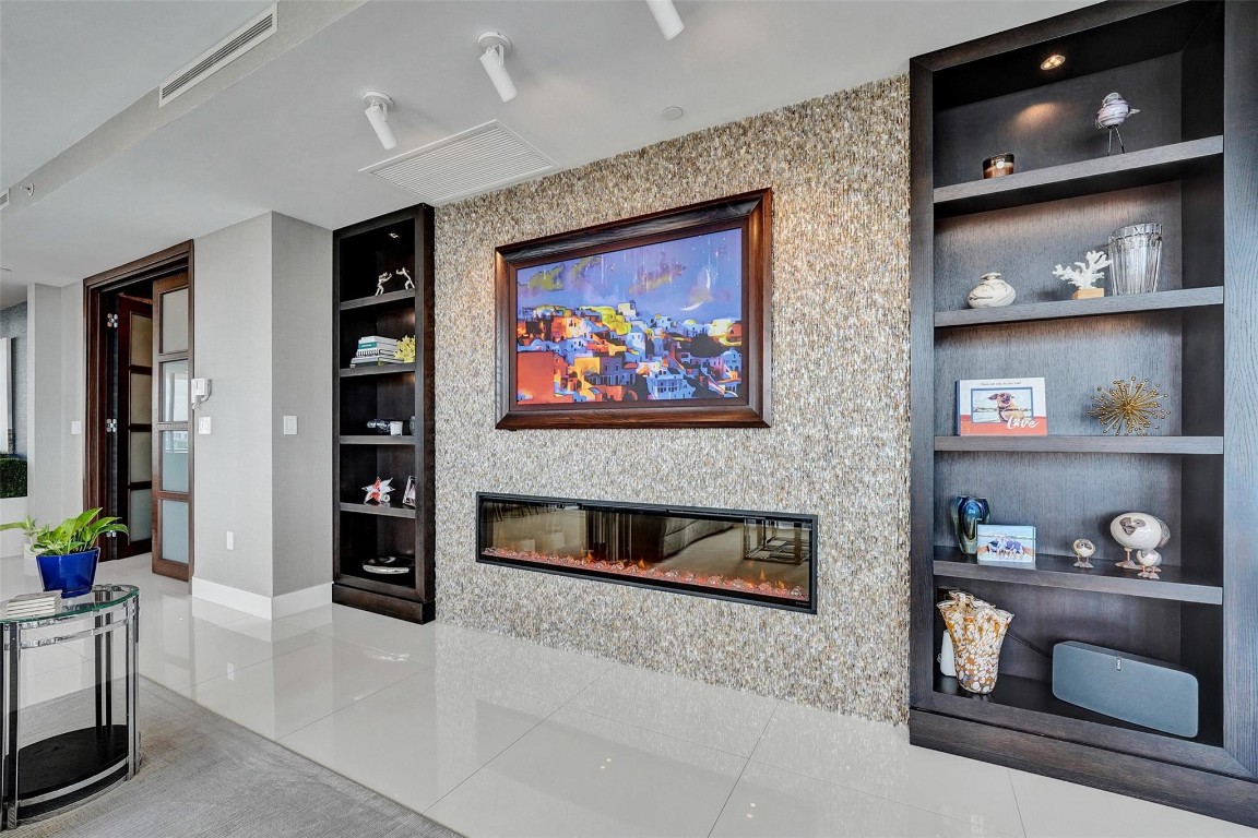 920 Intracoastal Dr 903