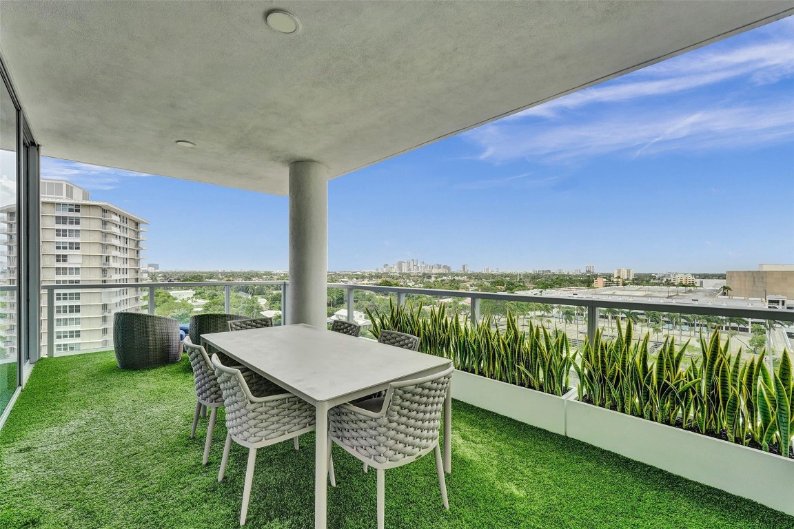 920 Intracoastal Dr 903