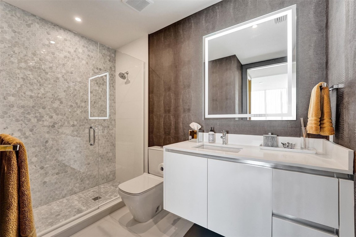 920 Intracoastal Dr 903