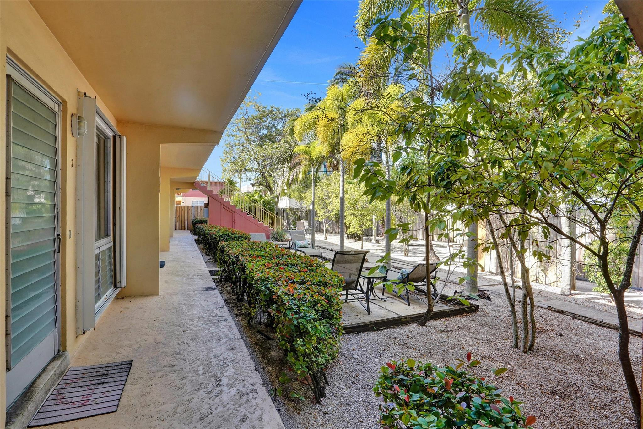 2624 NE 30th Pl 102B