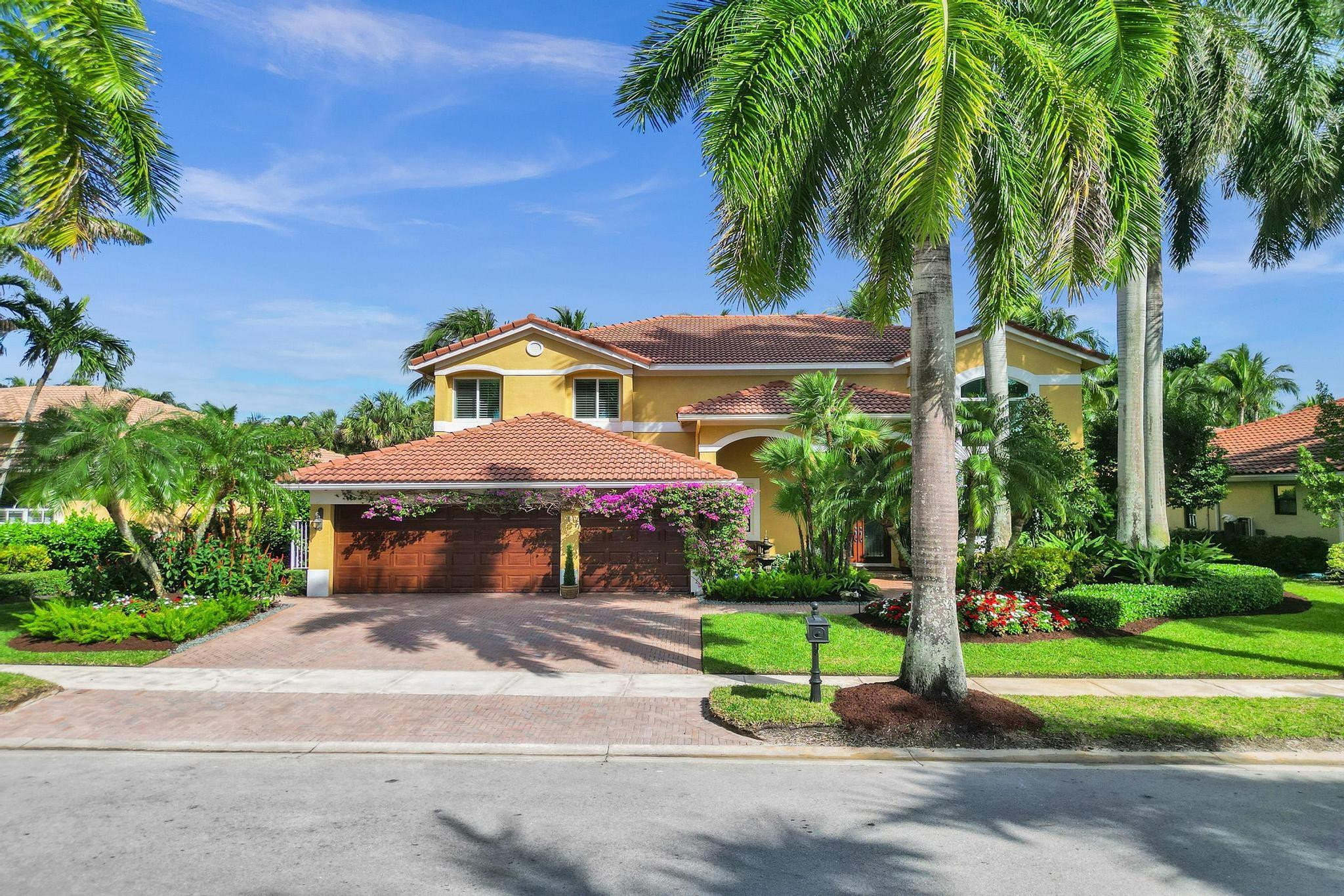 1649 Victoria Pointe Cir