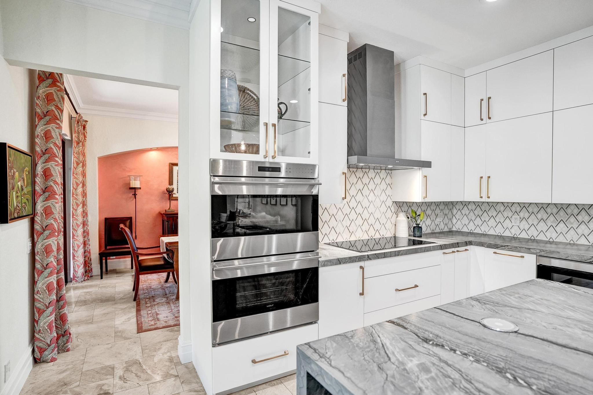 1649 Victoria Pointe Cir