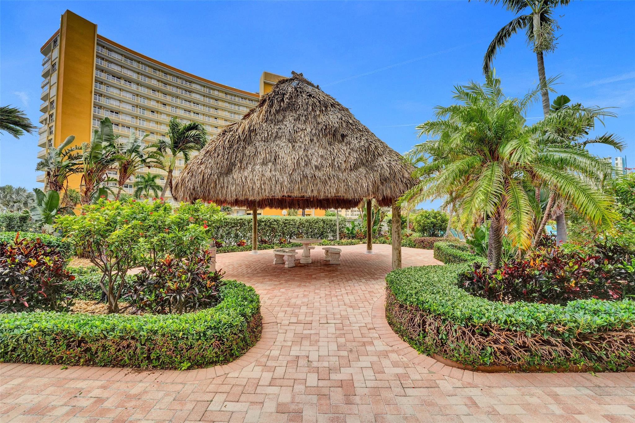 405 N Ocean Blvd 623