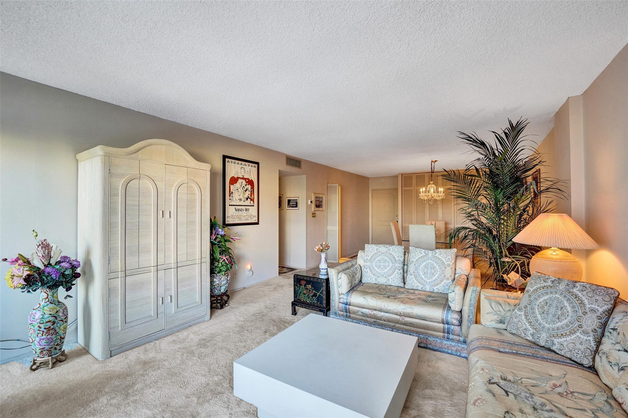 405 N Ocean Blvd 623