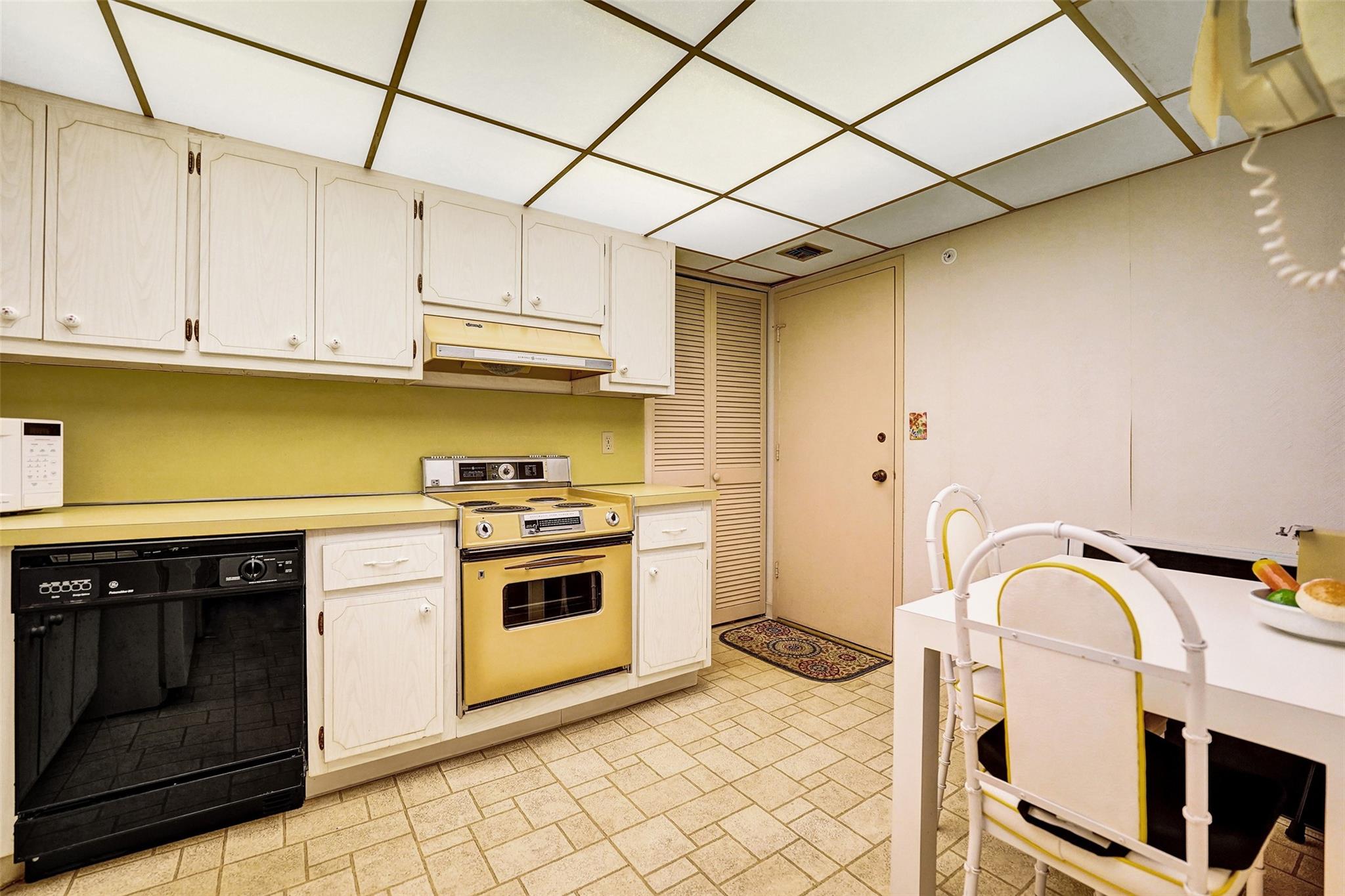 405 N Ocean Blvd 623