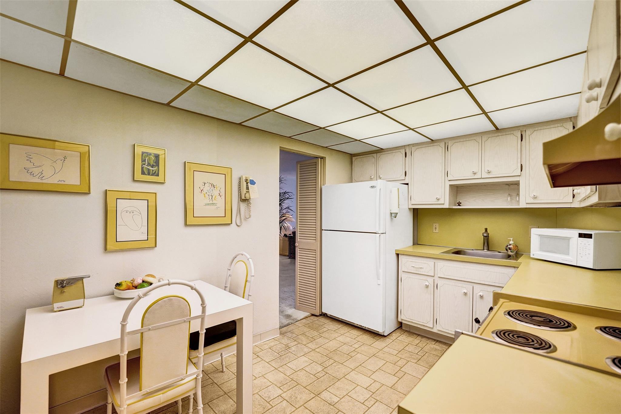 405 N Ocean Blvd 623