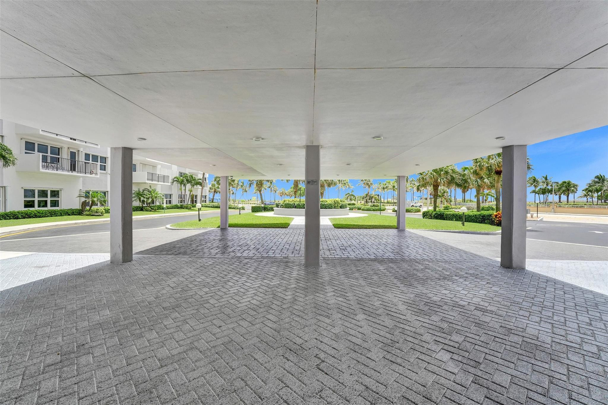 405 N Ocean Blvd 623