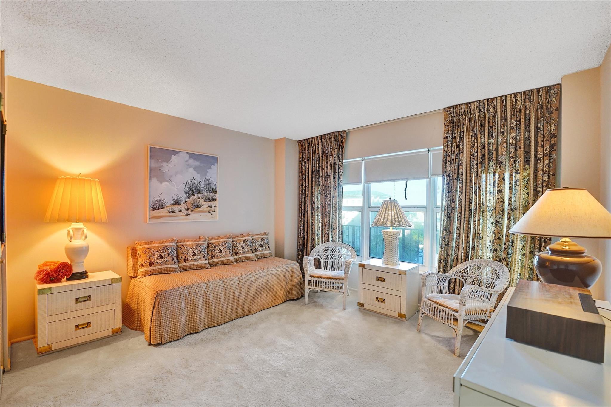 405 N Ocean Blvd 623