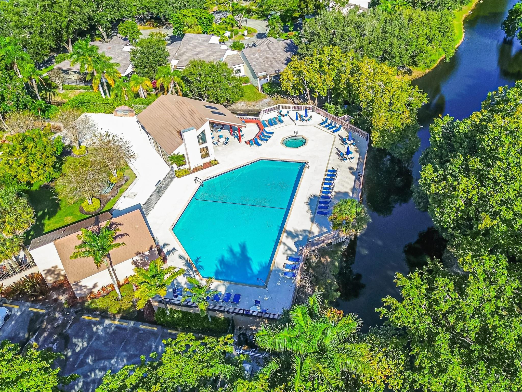 9880 NW 2nd Street, Plantation