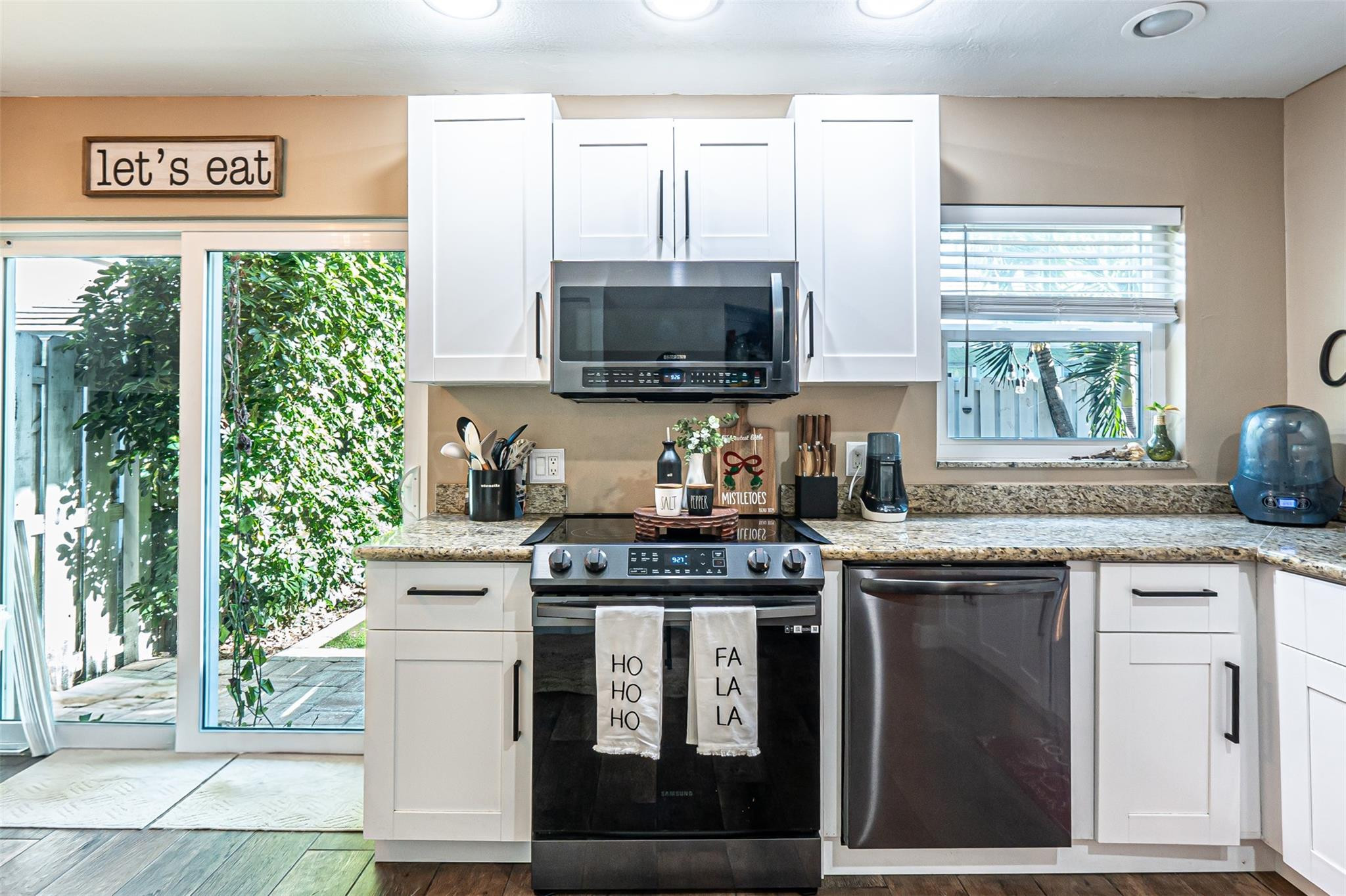 9880 NW 2nd Street, Plantation