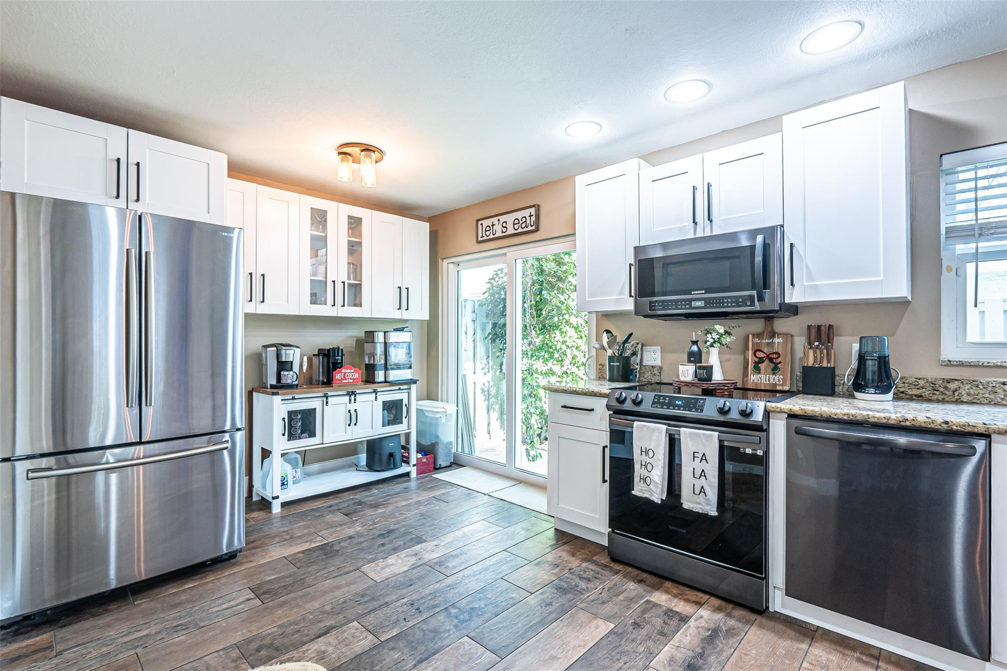 9880 NW 2nd Street, Plantation