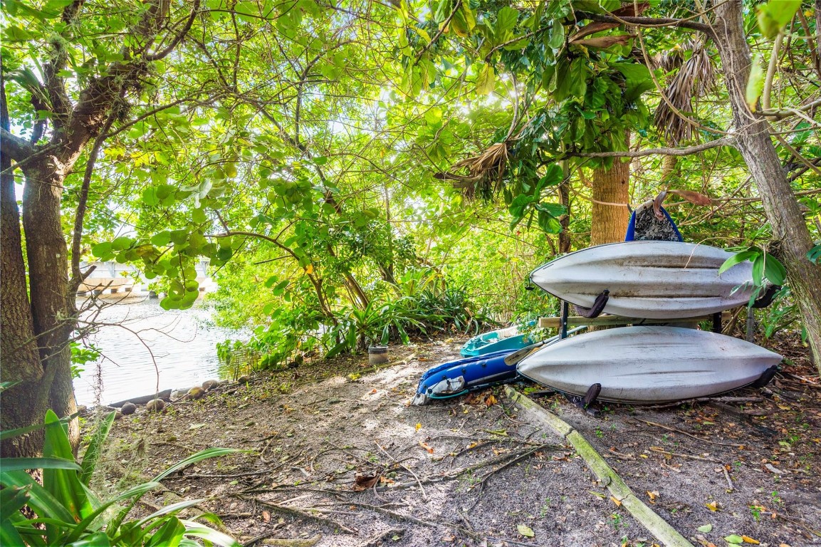 1826 N Dixie Hwy 206