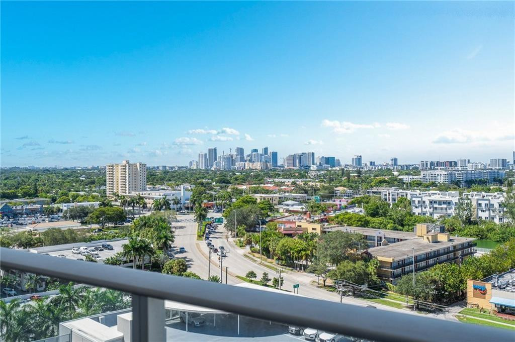 1180 N Federal Hwy 1203