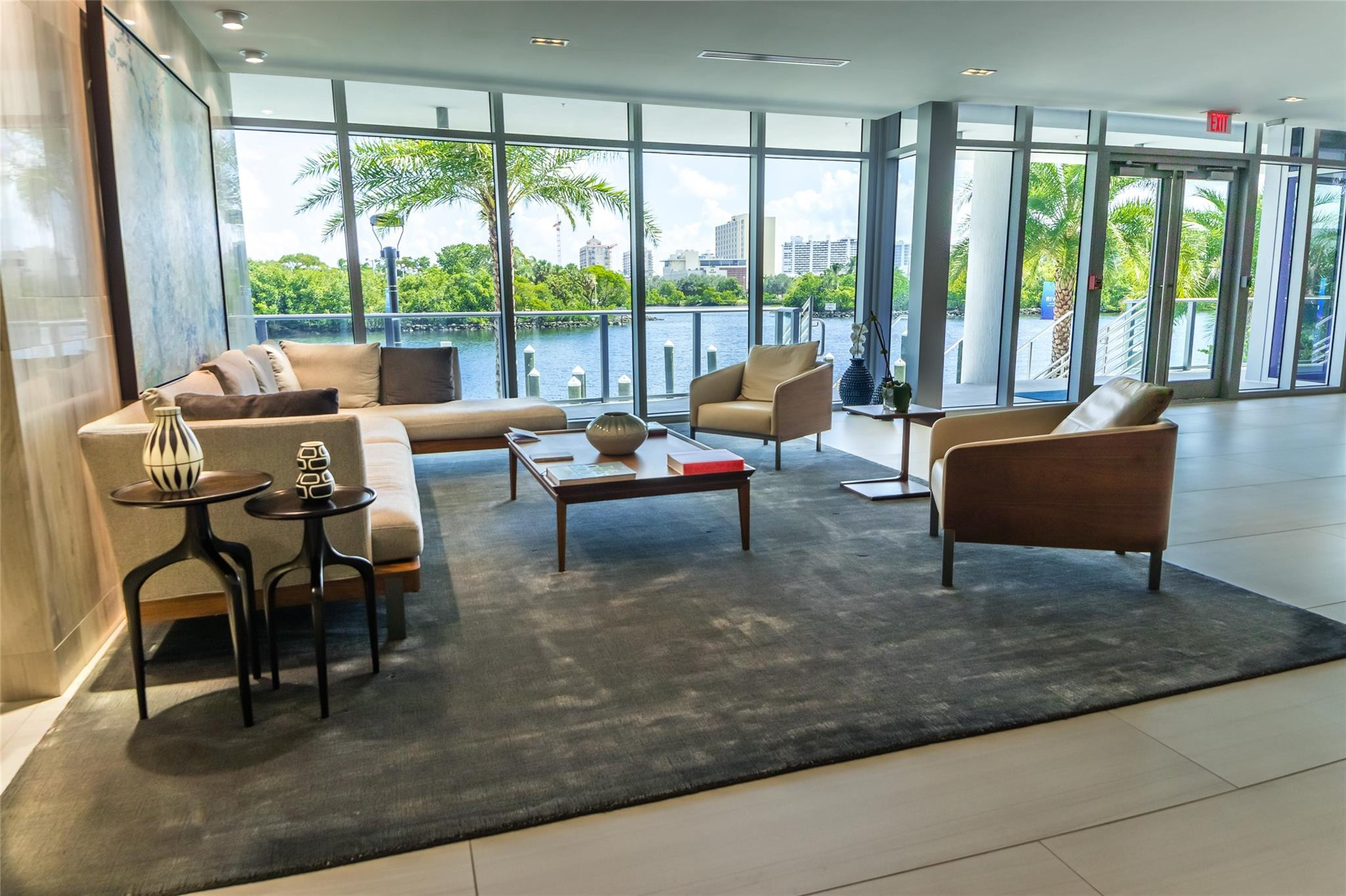 1180 N Federal Hwy 1203