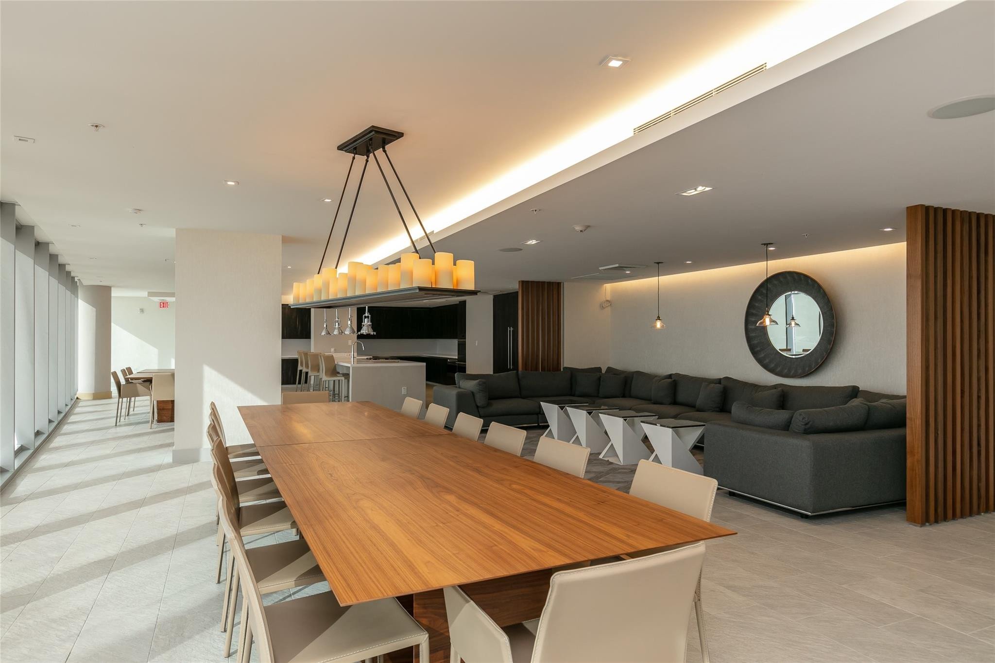 1180 N Federal Hwy 1203