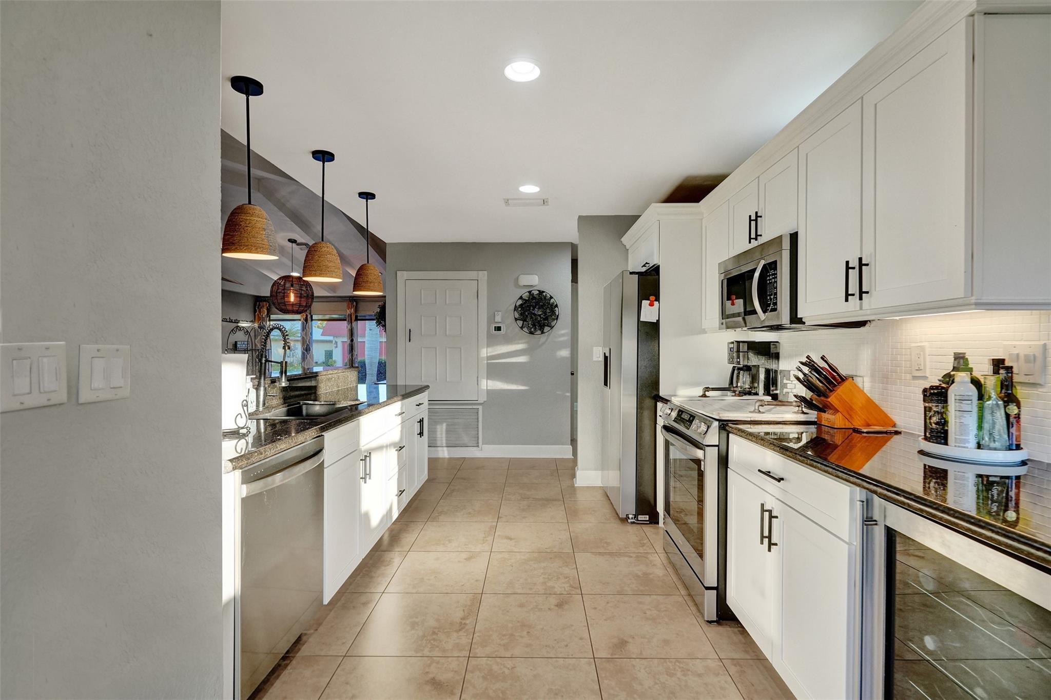 4909 N Travelers Palm Ln