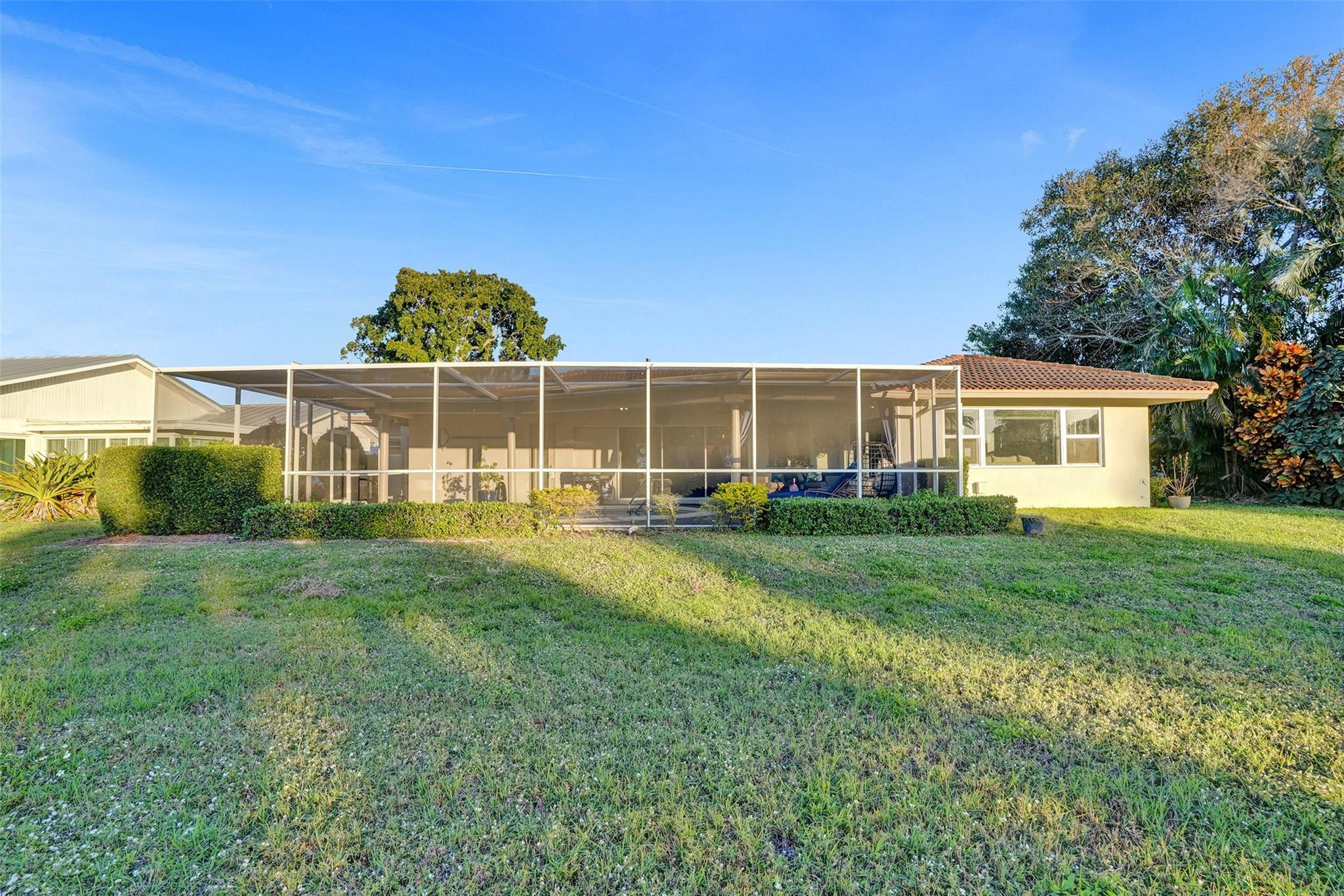 4909 N Travelers Palm Ln