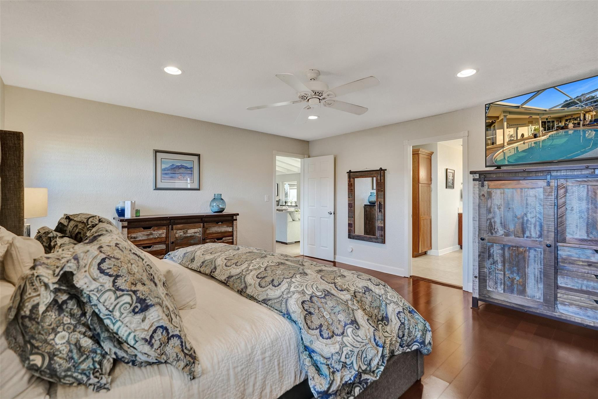 4909 N Travelers Palm Ln