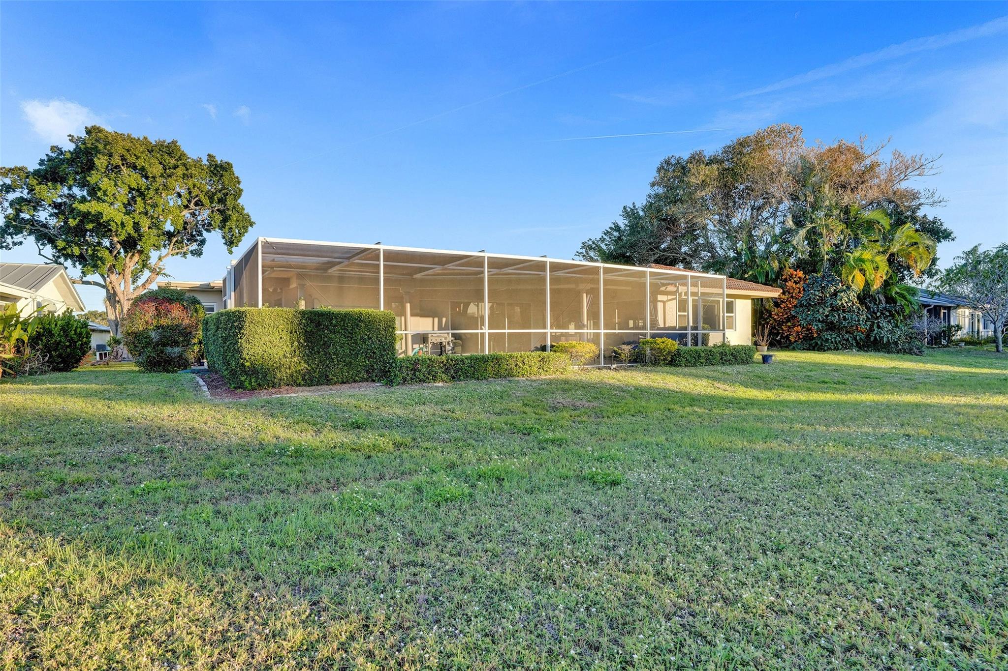 4909 N Travelers Palm Ln