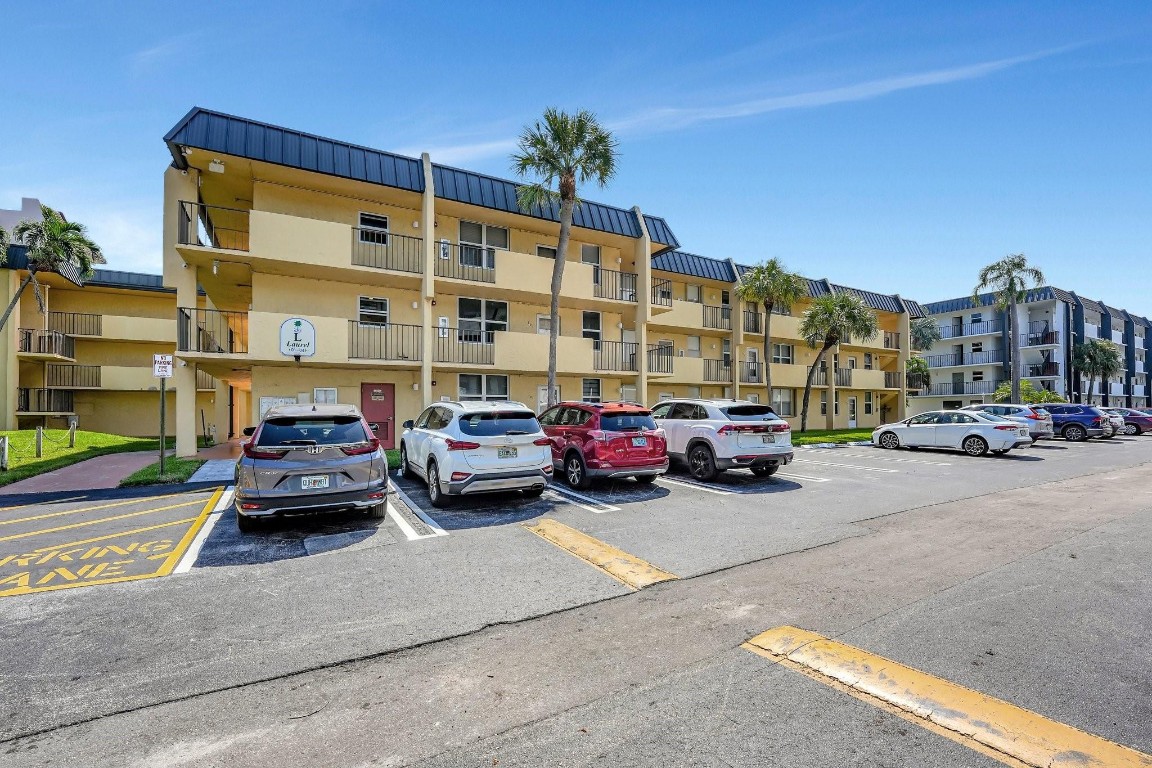 777 S Federal Hwy 104L