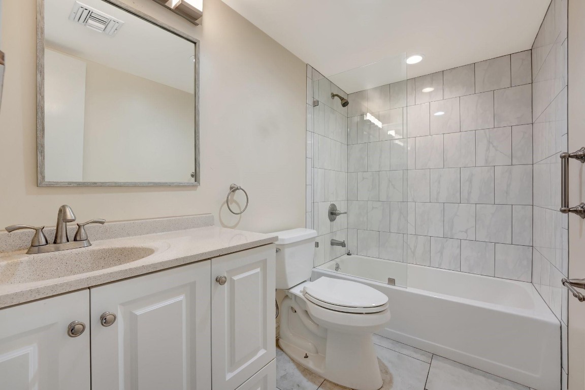 777 S Federal Hwy 104L