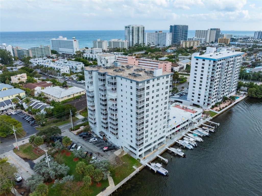 1505 N Riverside Dr 608