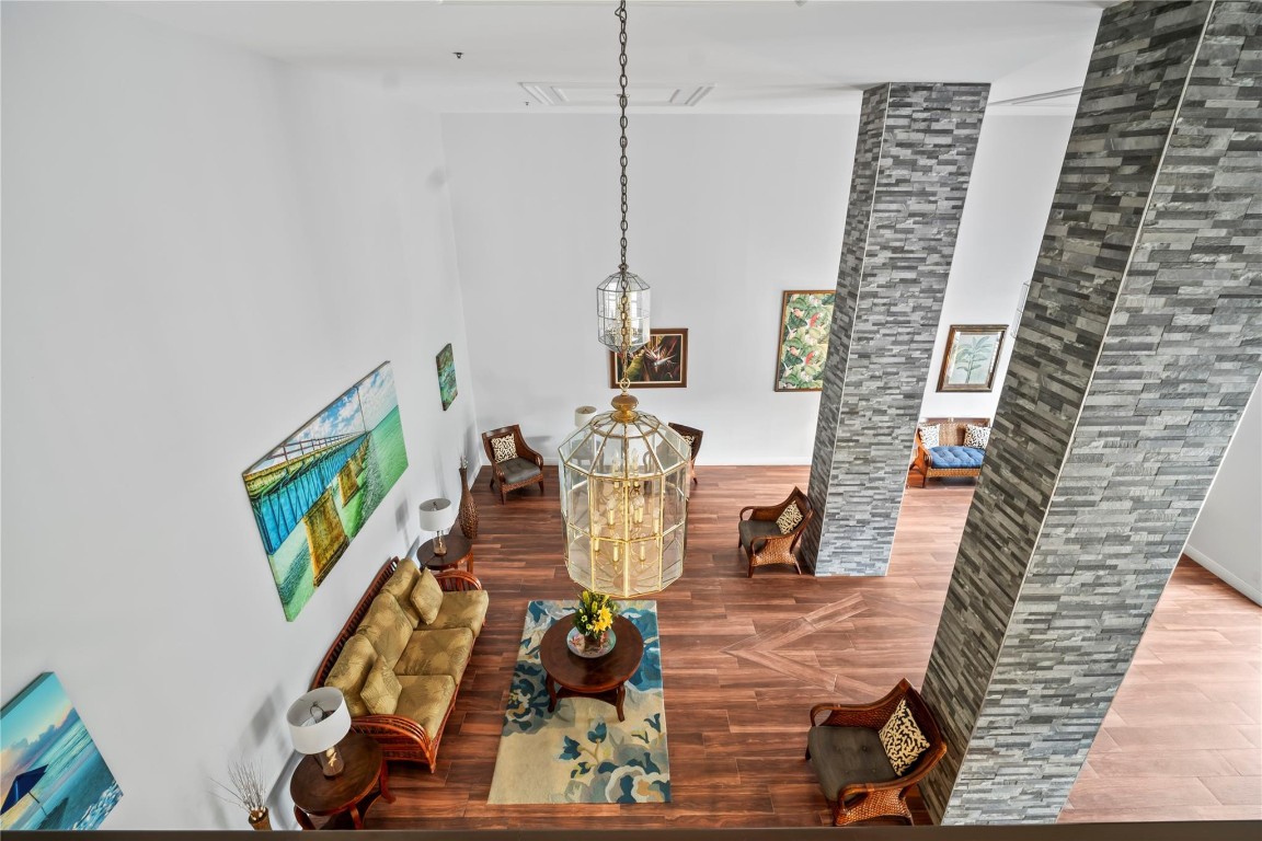 1505 N Riverside Dr 608