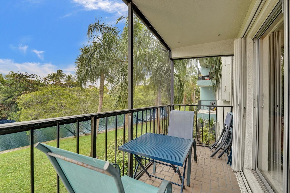 1785 N Andrews Sq 201