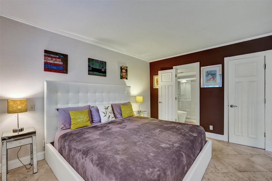 1785 N Andrews Sq 201