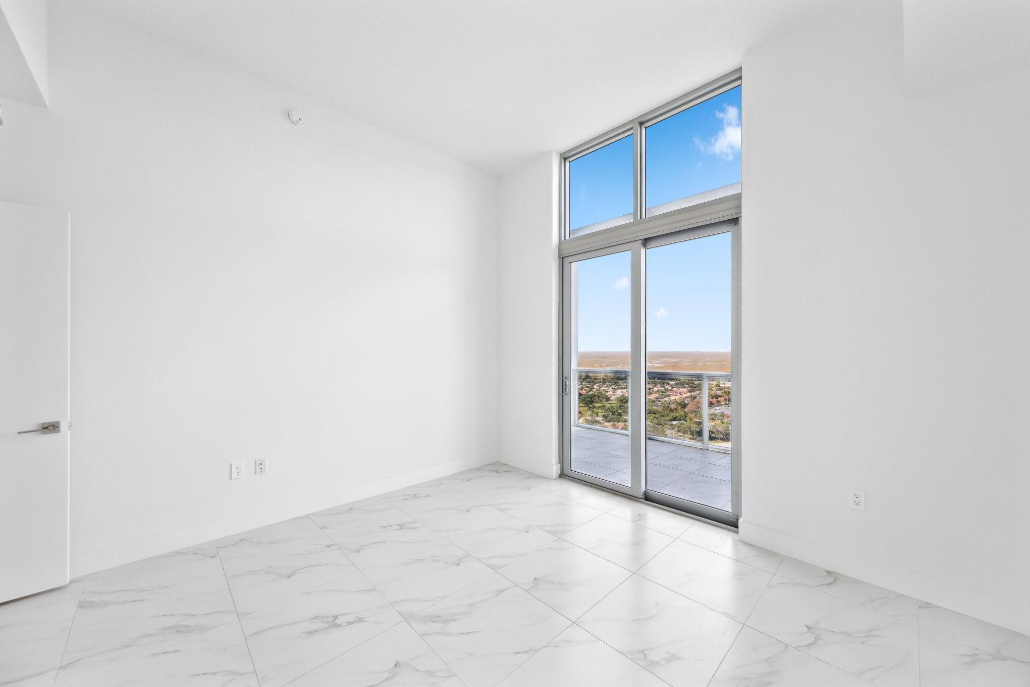 2000 Metropica Way PH11