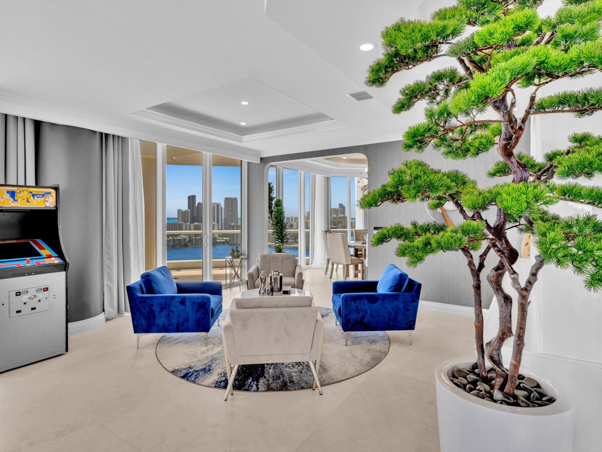 7000 Island Blvd PH-06