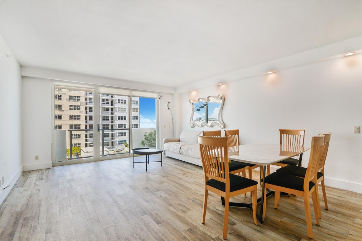 9499 Collins Ave 706