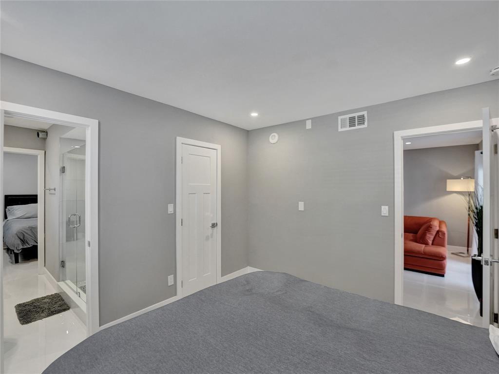 200 S Birch Rd 101