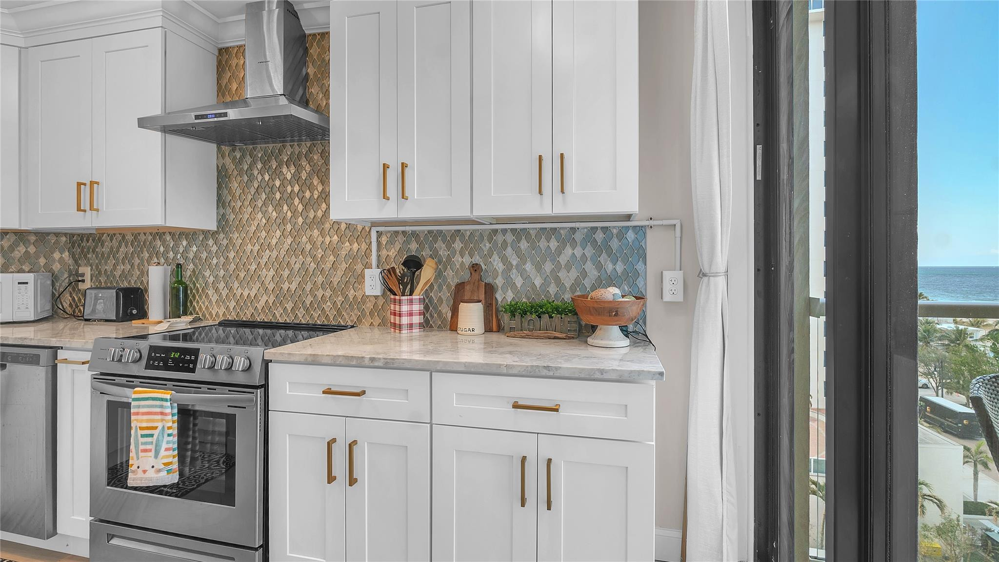 1000 S Ocean Blvd 8k