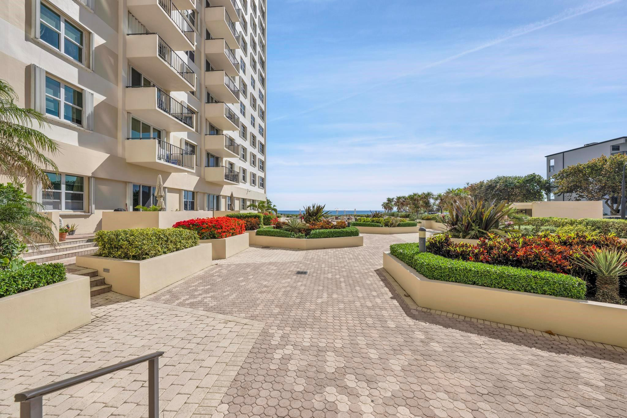 1900 S Ocean Blvd 6S