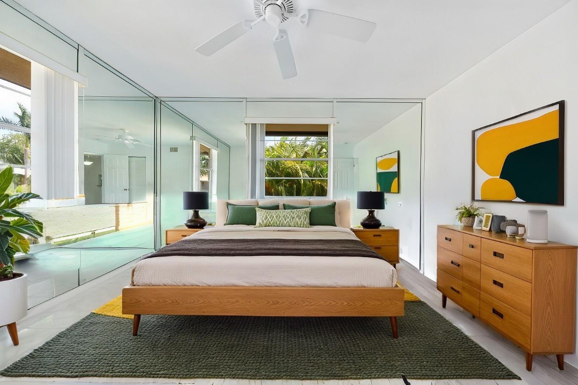 5541 Lakeside Dr 201