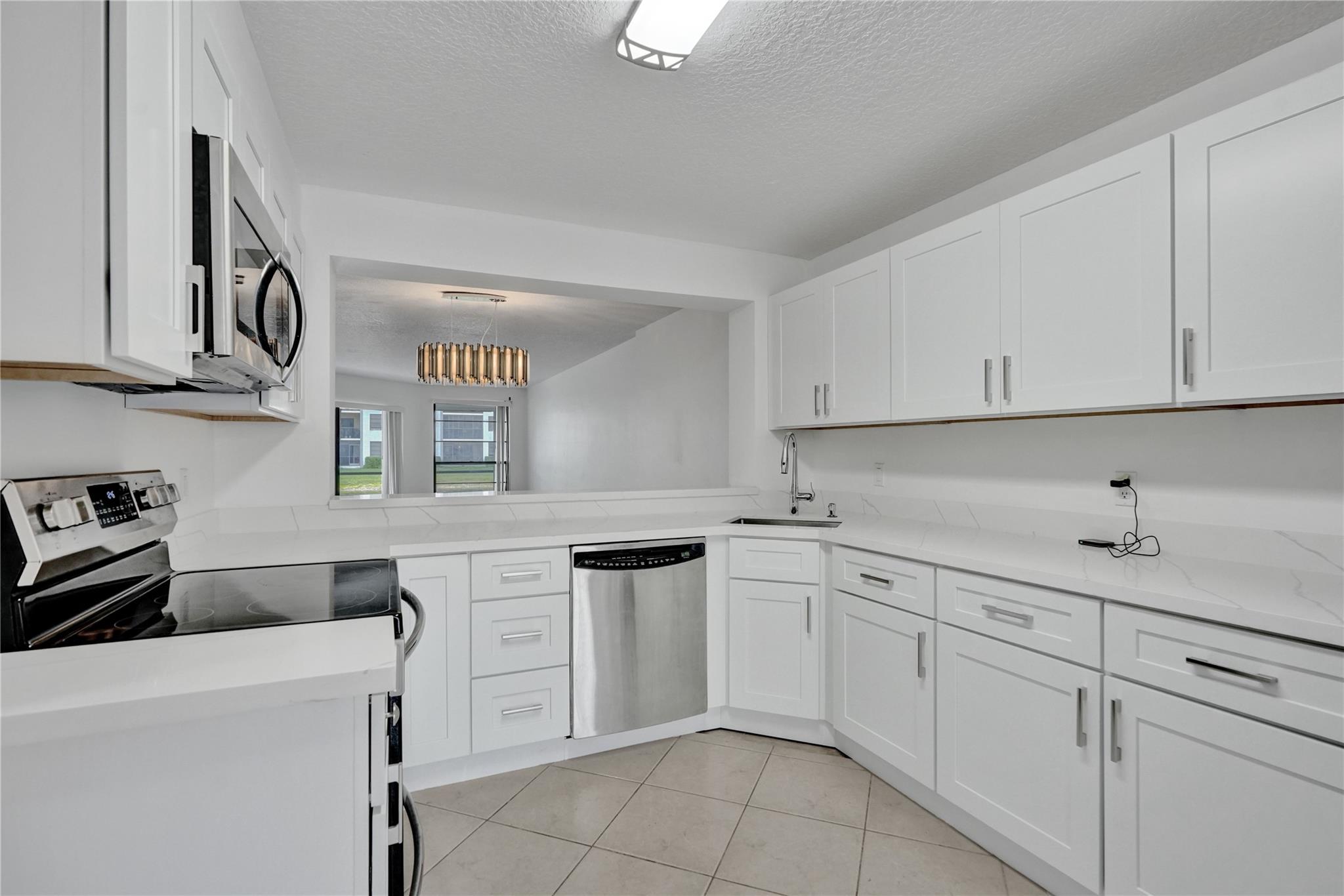 7218 Fairfax Dr 110