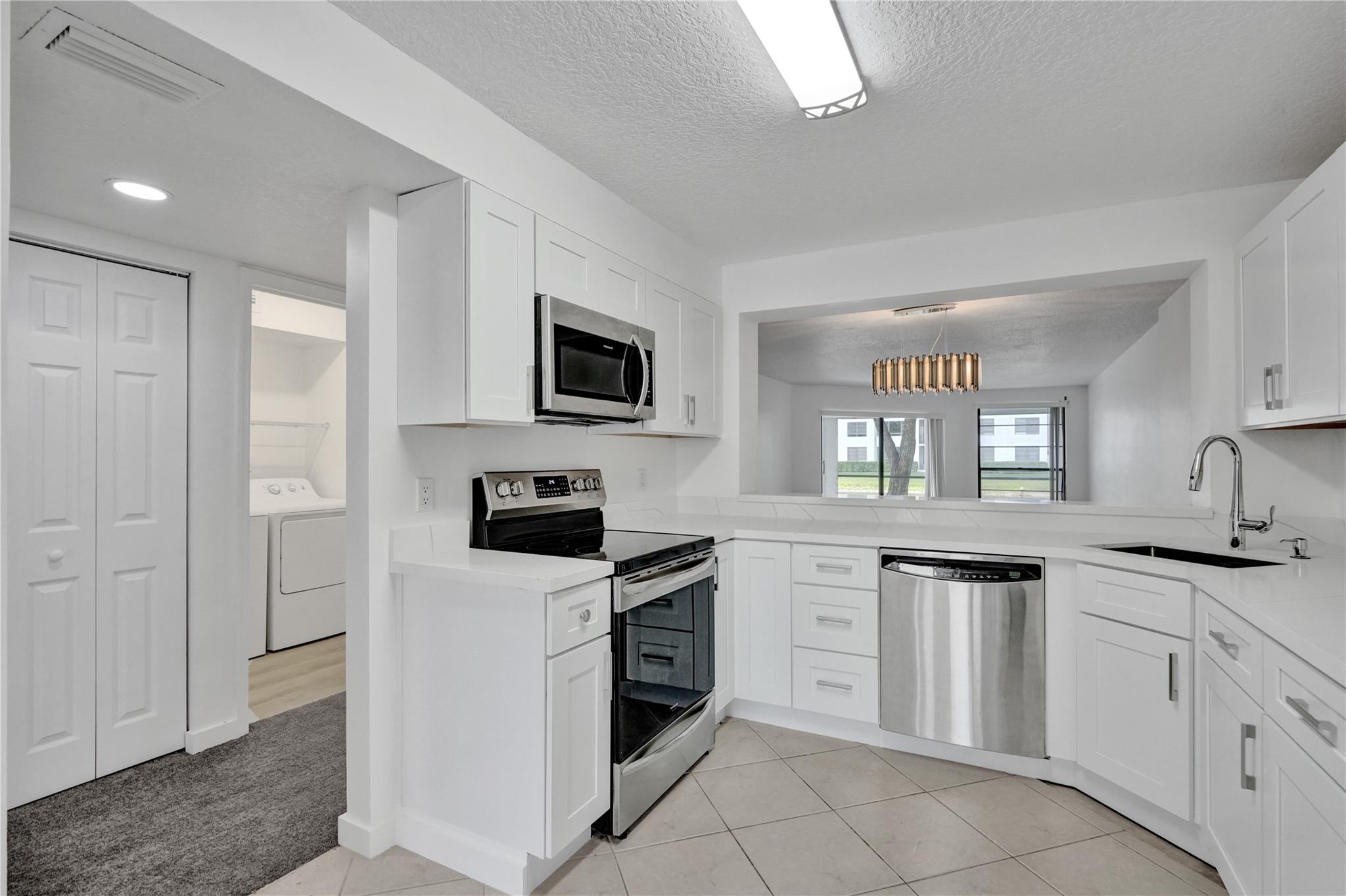7218 Fairfax Dr 110